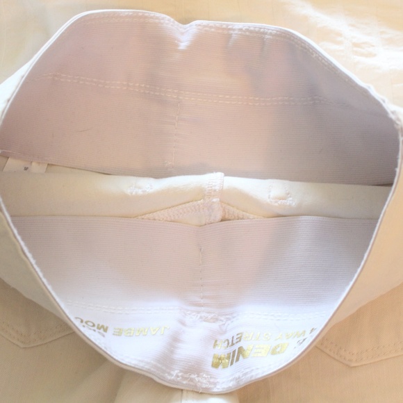 Jeans - Picture 4 of 5